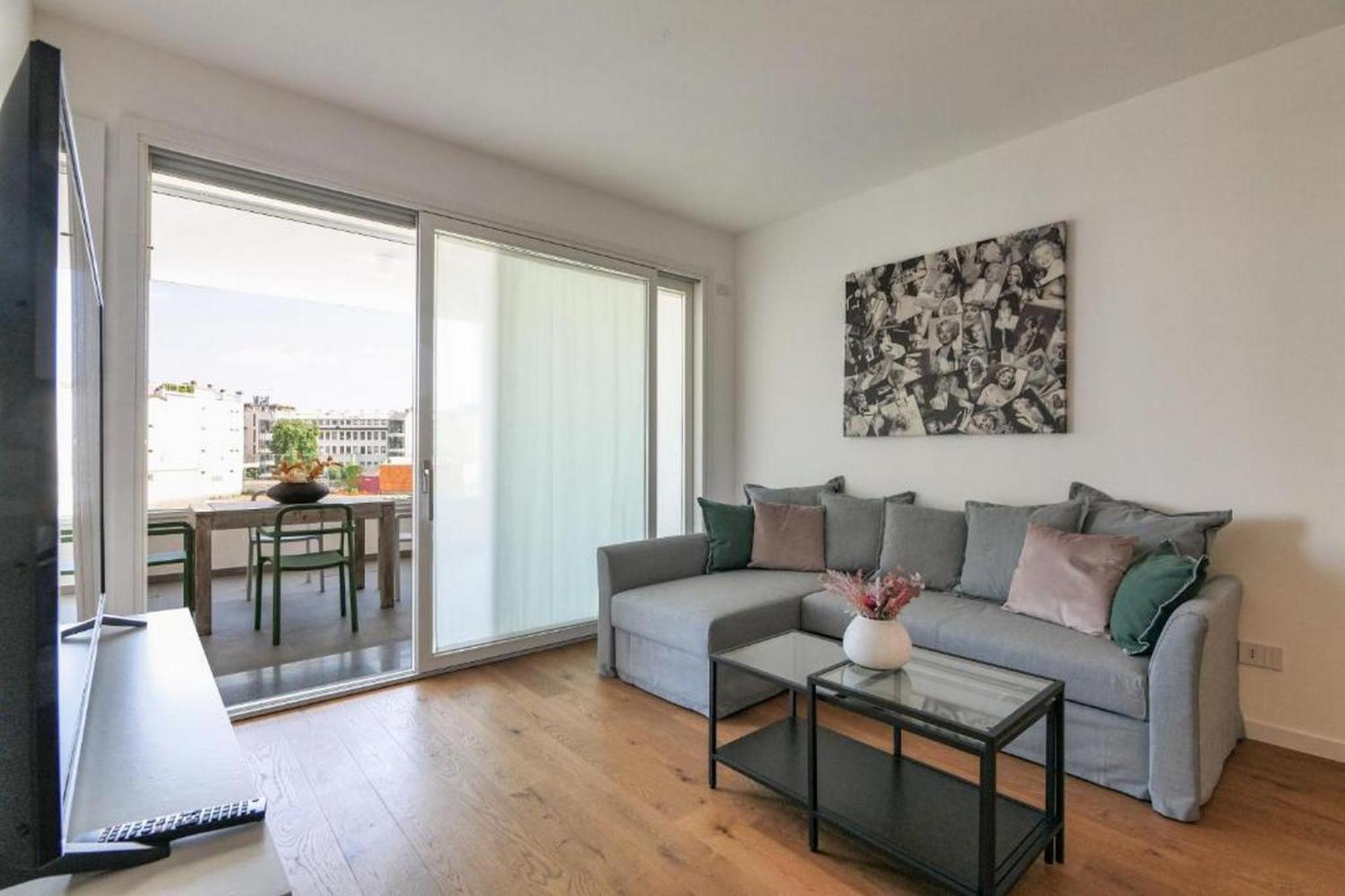 Lovely Terrace Apartment - Porta Romana District Milan Exterior photo